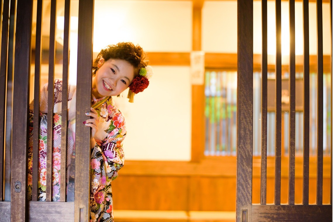 アトリエ エピカ(清水 一哉)が出張撮影した美しい成人式写真(エミリィ)